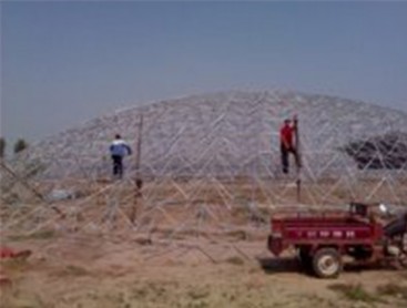 Bird's nest greenhouse