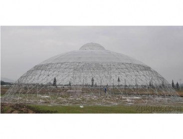 Bird's nest greenhouse